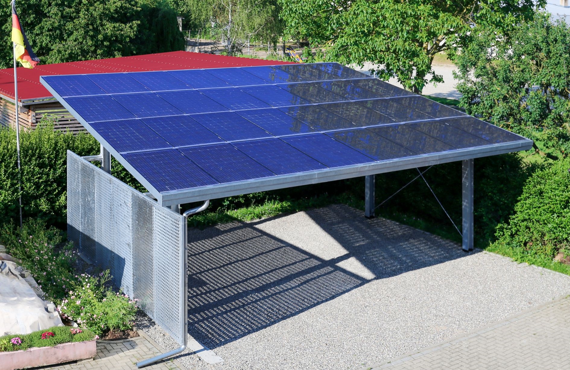 Solaranlage Garagendach